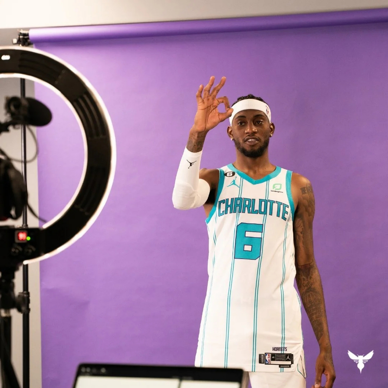 关于夏洛特黄蜂今晚单刀错失，志在欧篮联名次提升，底气十足，更衣室氛围转暖的信息